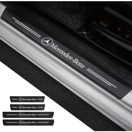 Naklejki Ochronne na Progi Mercedes – Carbon Look z Logo MERCEDES - zestaw 4 sztuk